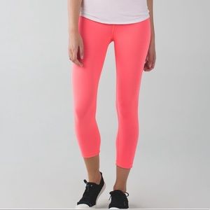 LULULEMON Reversible Wunder Under Crop leggings